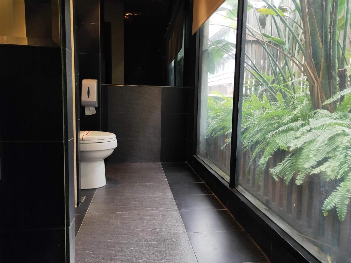 Roppongi Motel Pingtung Esterno foto